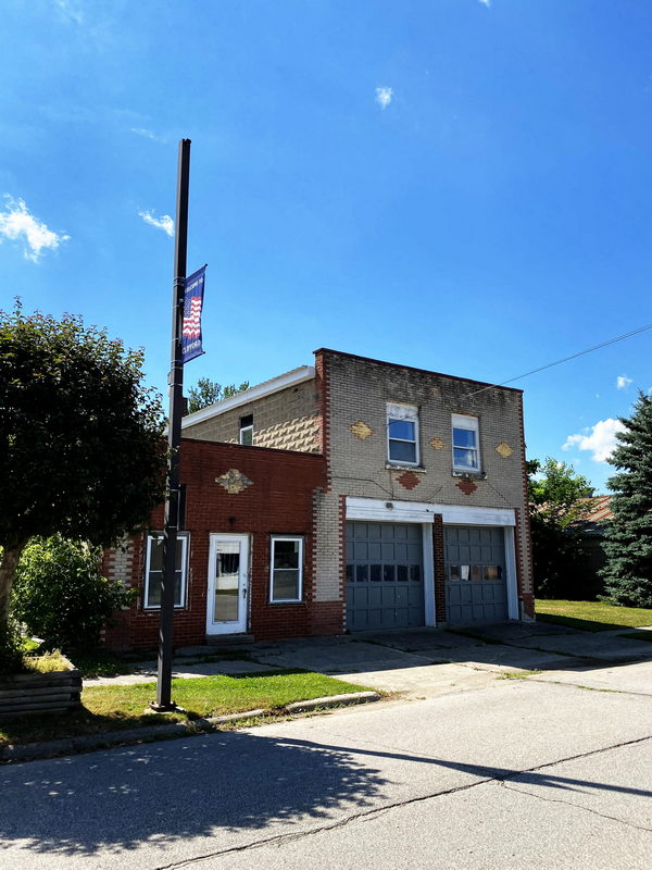 Clifford - 2020-2021-2022 Photos (newer photo)